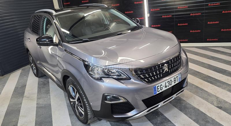 Peugeot 3008 1.6hdi allure T.O.P