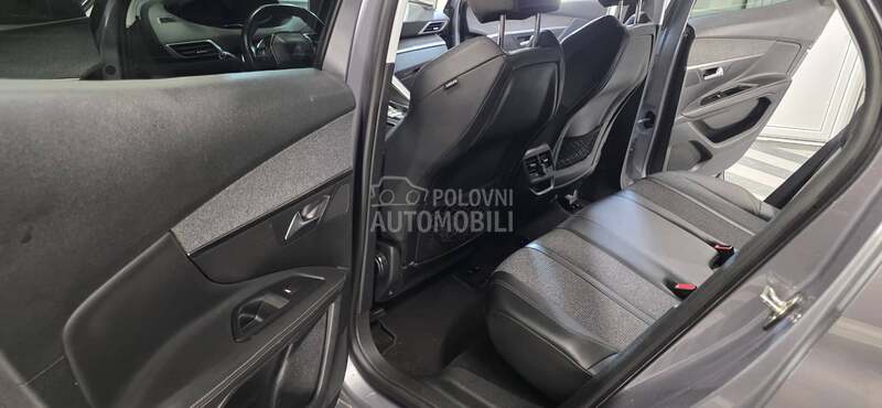 Peugeot 3008 1.6hdi allure T.O.P
