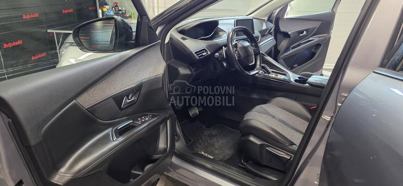Peugeot 3008 1.6hdi allure T.O.P