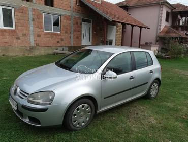 Volkswagen Golf 5 1.4 16v