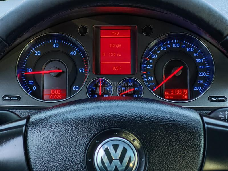 Volkswagen Passat B6 HIGHLINE/KUKA/KOZA