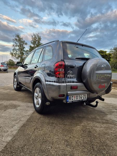 Toyota RAV 4 2.0 d4d