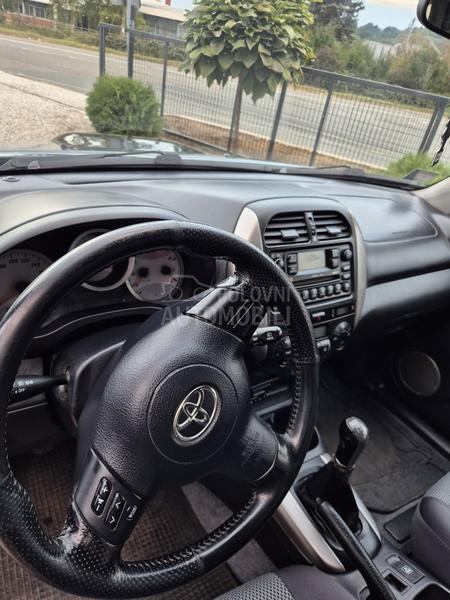 Toyota RAV 4 2.0 d4d