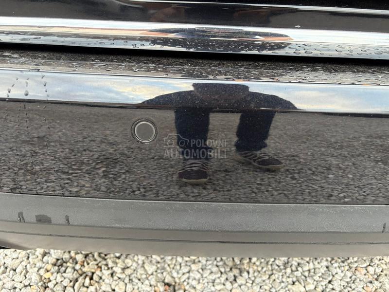 Volkswagen Passat B6 2.0 TDI DSG HIGHLINE