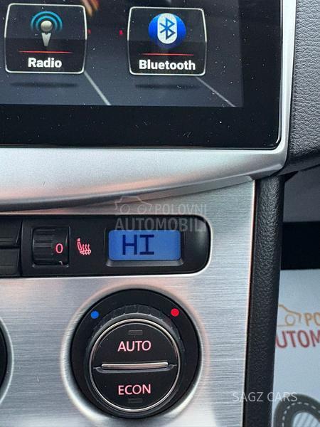 Volkswagen Passat B6 2.0 TDI DSG HIGHLINE