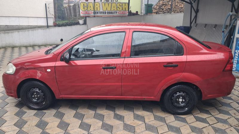 Chevrolet Aveo 12s
