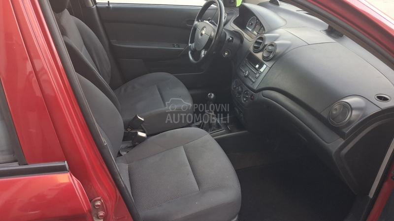 Chevrolet Aveo 12s