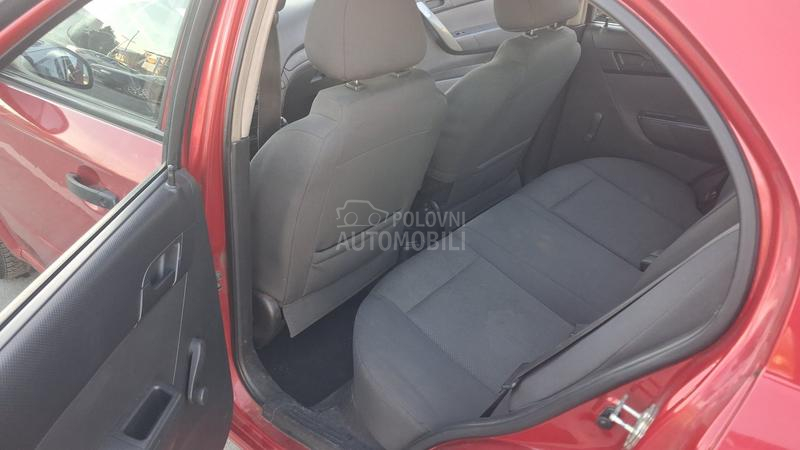 Chevrolet Aveo 12s