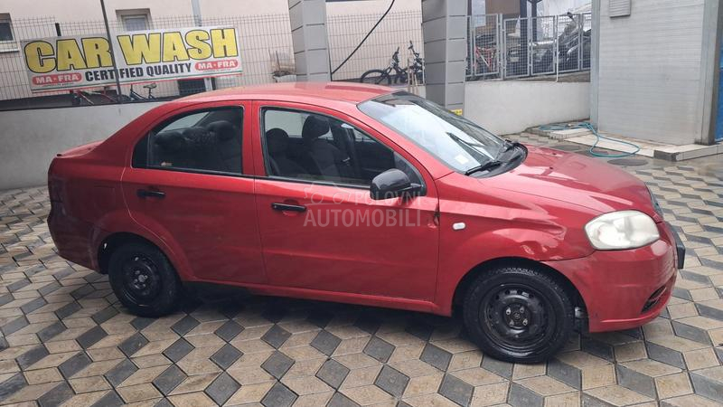 Chevrolet Aveo 12s
