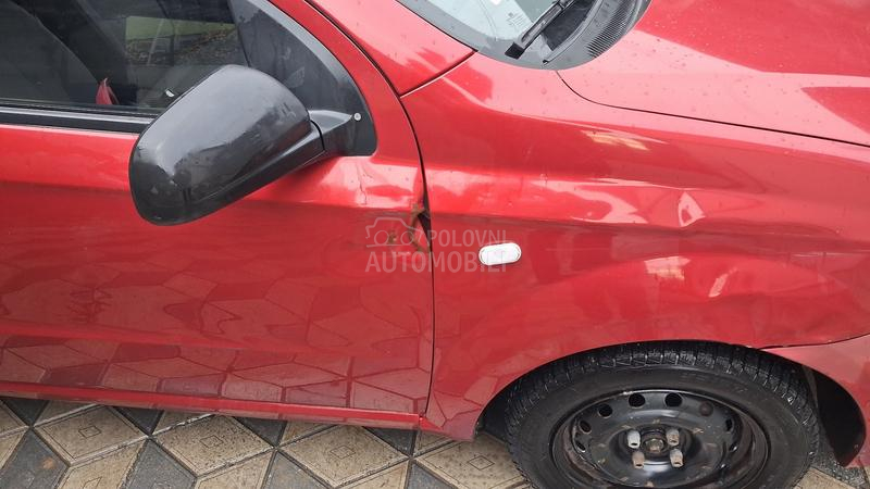 Chevrolet Aveo 12s