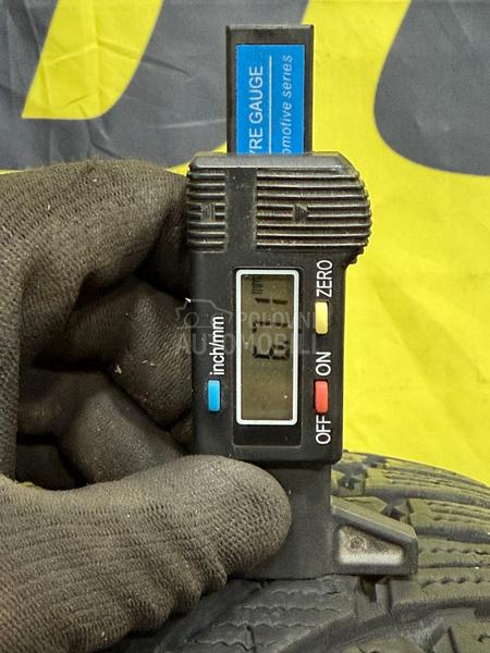 Nokian 215/60 R16 Zimska