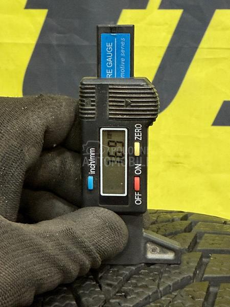 Nexen 235/55 R19 Zimska