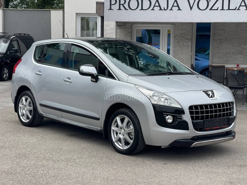 Peugeot 3008 P A N O. A U T