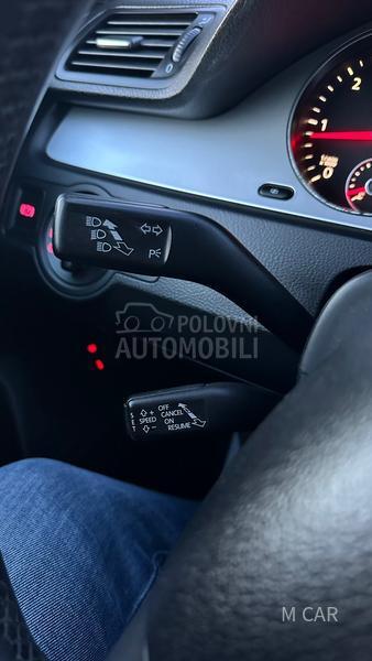 Volkswagen Passat B6 xenon/n a v i /siber