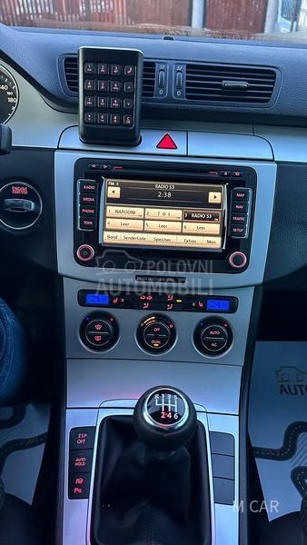 Volkswagen Passat B6 xenon/n a v i /siber