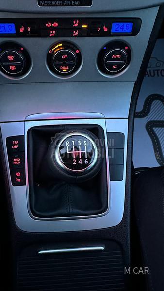 Volkswagen Passat B6 xenon/n a v i /siber