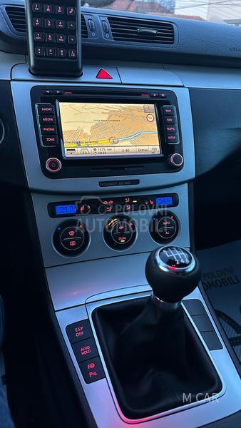 Volkswagen Passat B6 xenon/n a v i /siber