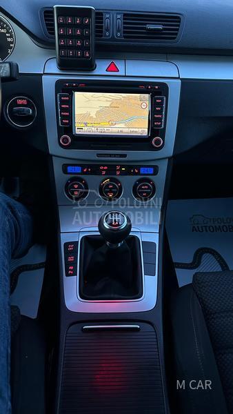 Volkswagen Passat B6 xenon/n a v i /siber