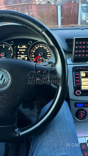 Volkswagen Passat B6 xenon/n a v i /siber