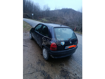 Opel Corsa B 1.0