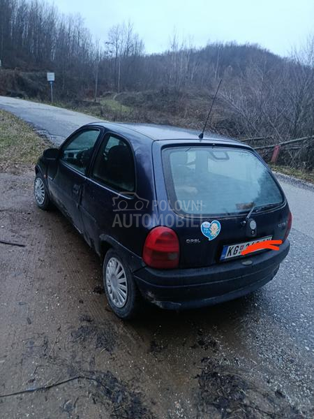 Opel Corsa B 1.0