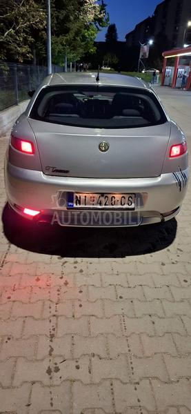 Alfa Romeo GT 