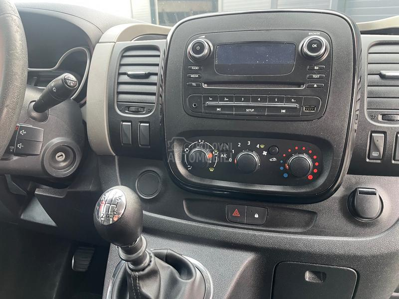 Renault Trafic 1.6 DCI  ODLIČAN 2015 CH