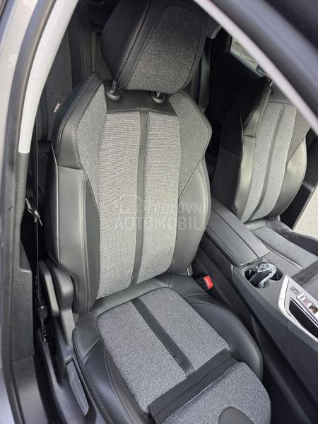 Peugeot 3008 1.6 HDI ALLURE