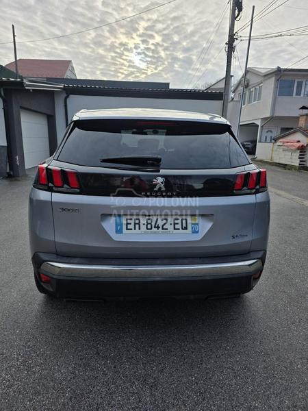 Peugeot 3008 1.6 HDI ALLURE