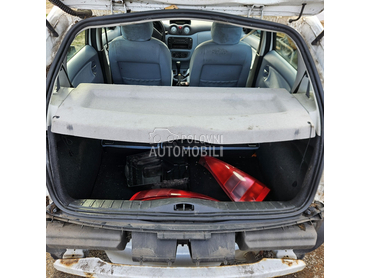 Polica gepeka za Citroen C3