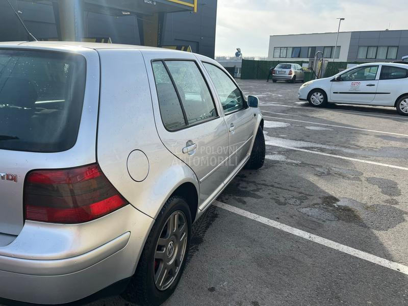 Volkswagen Golf 4 