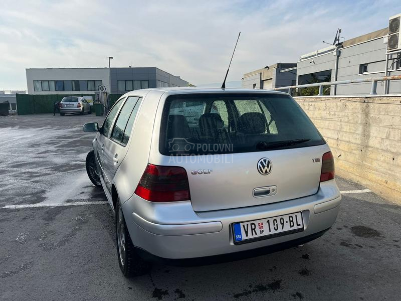 Volkswagen Golf 4 
