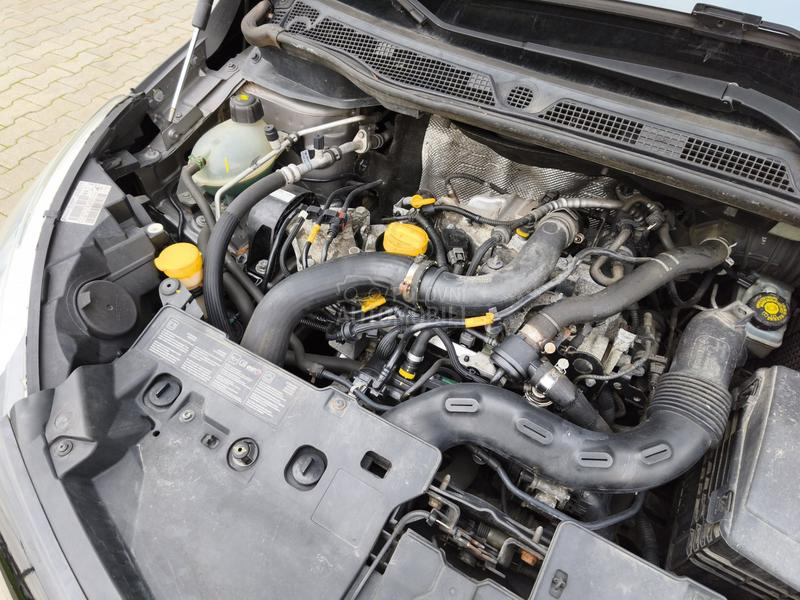 Renault Captur 0.9 Tce Premium