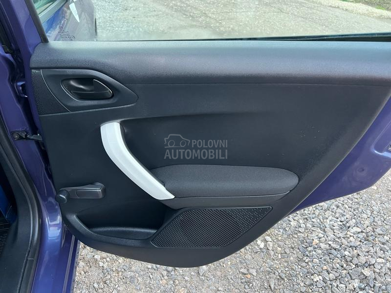 Peugeot 208 122.000 K.M