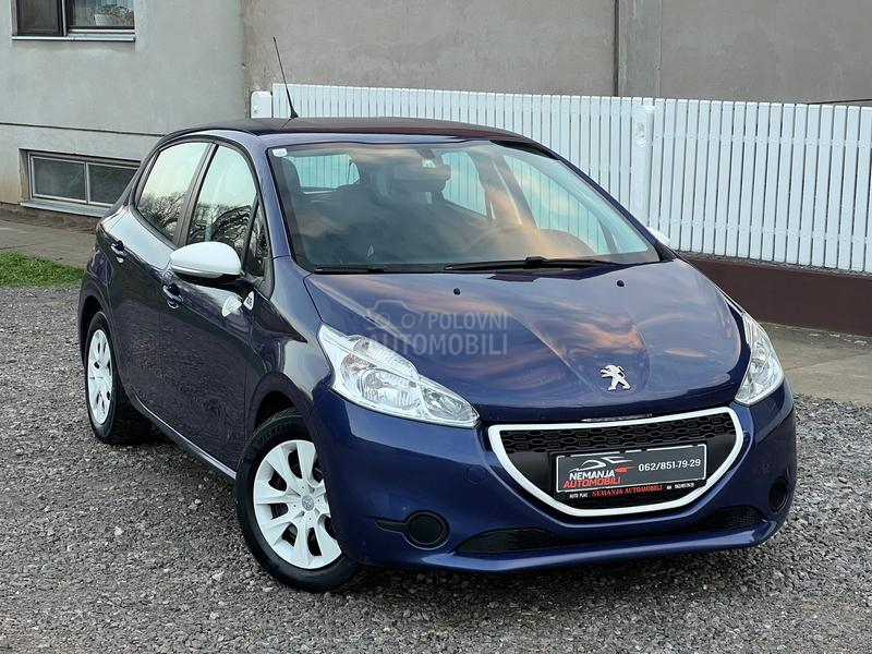 Peugeot 208 122.000 K.M