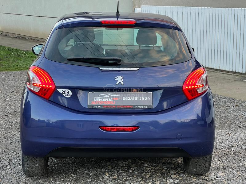 Peugeot 208 122.000 K.M