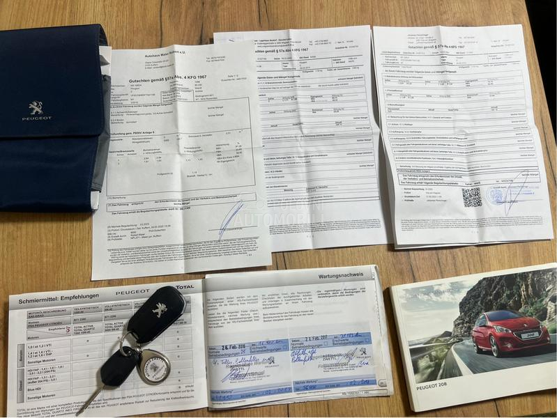 Peugeot 208 122.000 K.M