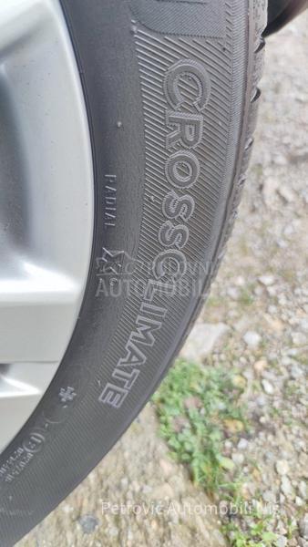 Volkswagen Passat B6 2.0 TDi/HIGHLINE/BJP