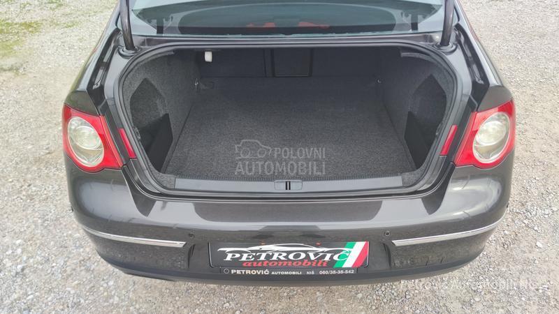 Volkswagen Passat B6 2.0 TDi/HIGHLINE/BJP