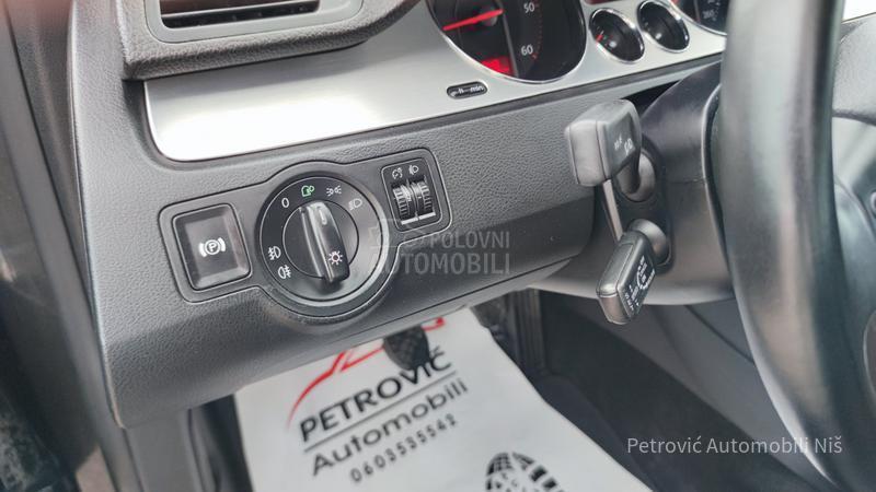 Volkswagen Passat B6 2.0 TDi/HIGHLINE/BJP