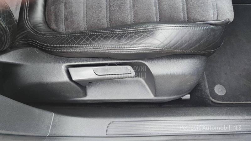 Volkswagen Passat B6 2.0 TDi/HIGHLINE/BJP