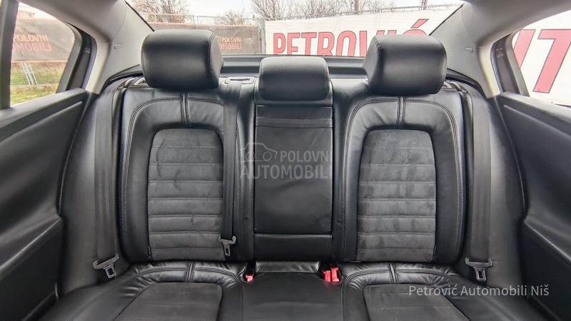 Volkswagen Passat B6 2.0 TDi/HIGHLINE/BJP