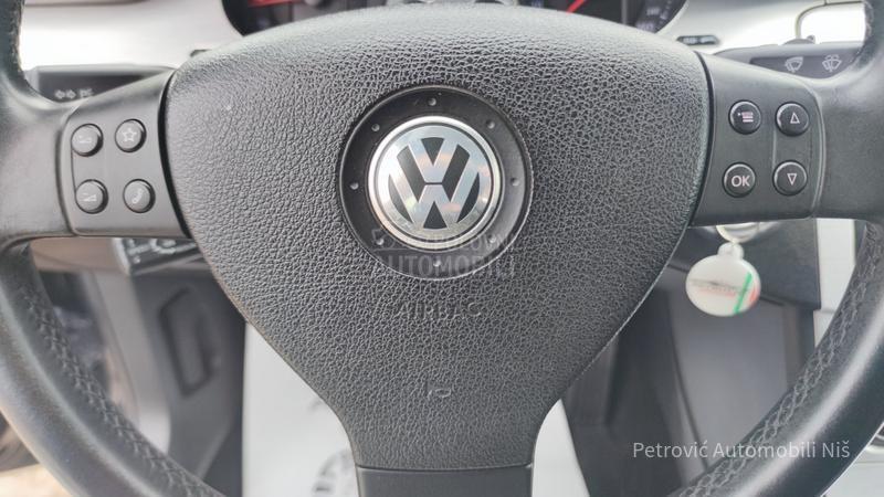Volkswagen Passat B6 2.0 TDi/HIGHLINE/BJP
