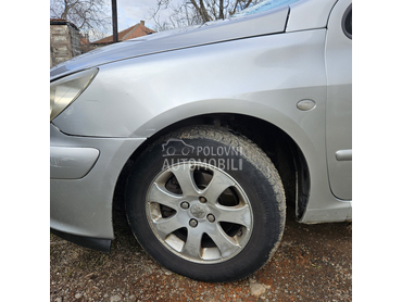 Levo krilo EZRC za Peugeot 307