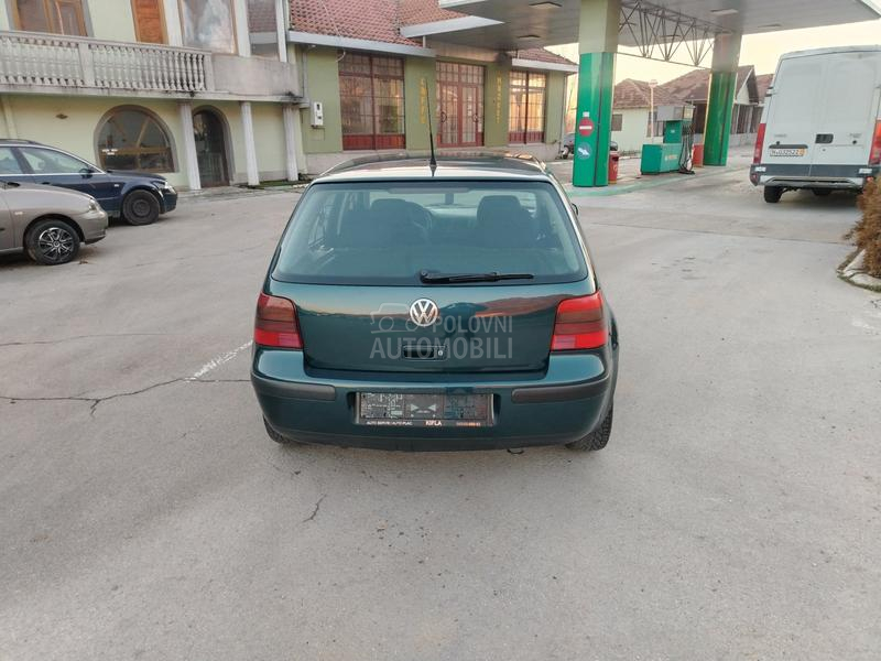 Volkswagen Golf 4 