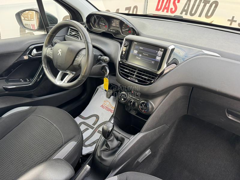 Peugeot 208 LED