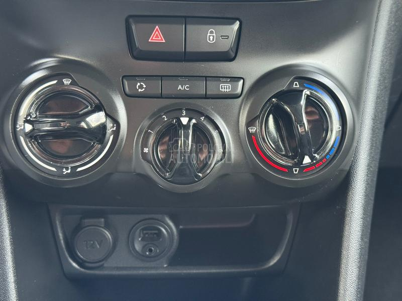 Peugeot 208 LED