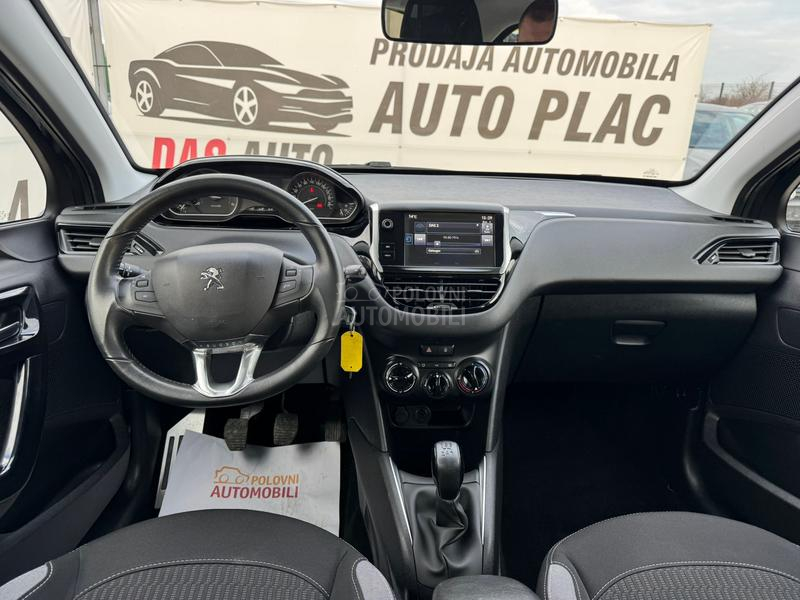 Peugeot 208 LED