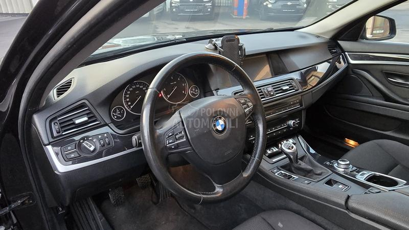 BMW 520 2.0 D  N A V I G