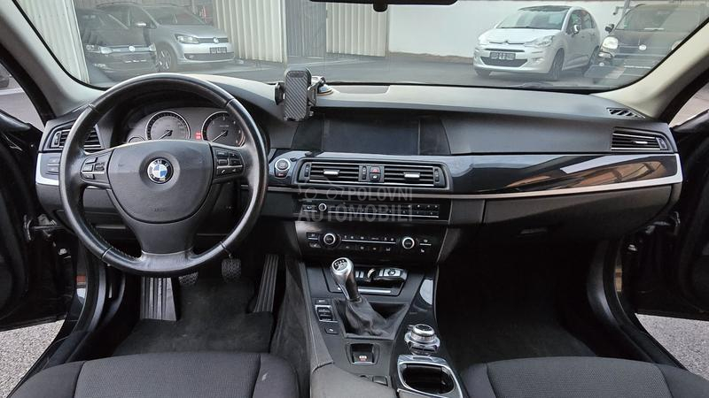 BMW 520 2.0 D  N A V I G